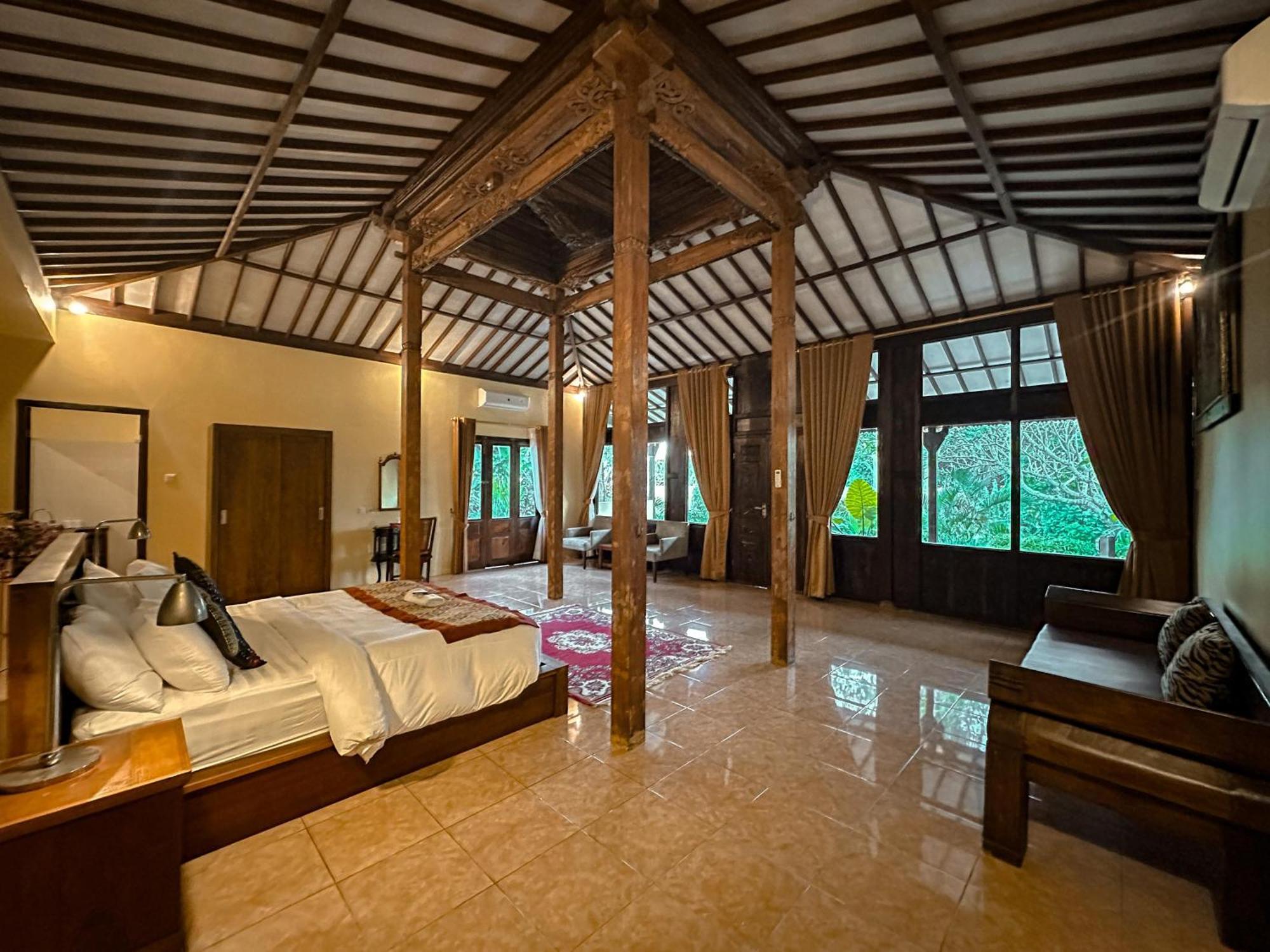 Kampoeng Joglo Abangan Ubud Exterior photo